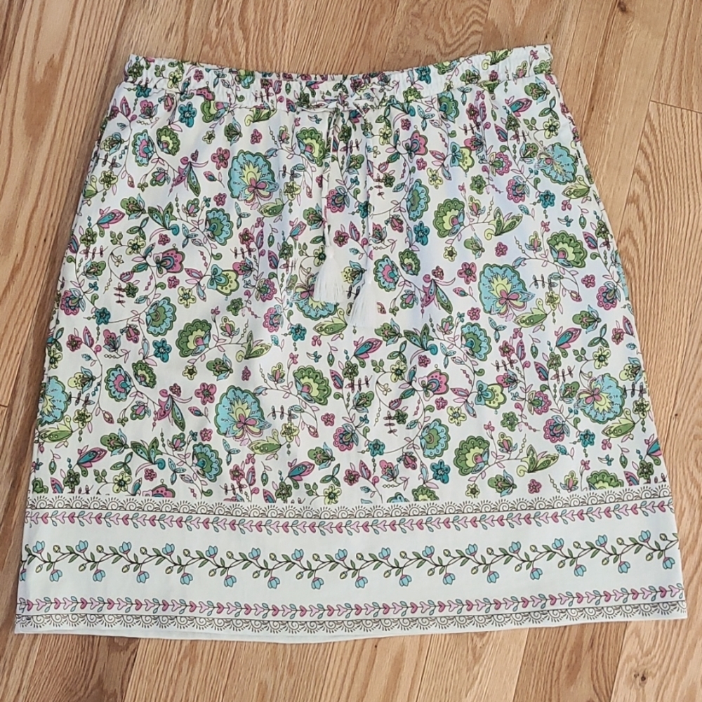 J. Jill Skirt. Floral Print  Size Small. Drawstring Elastic Waist w/Tassel